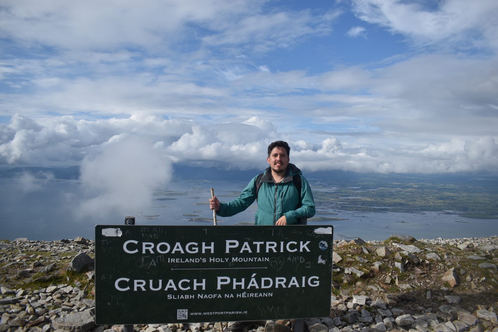 Marcelo en la cumbre de Croagh Patrick