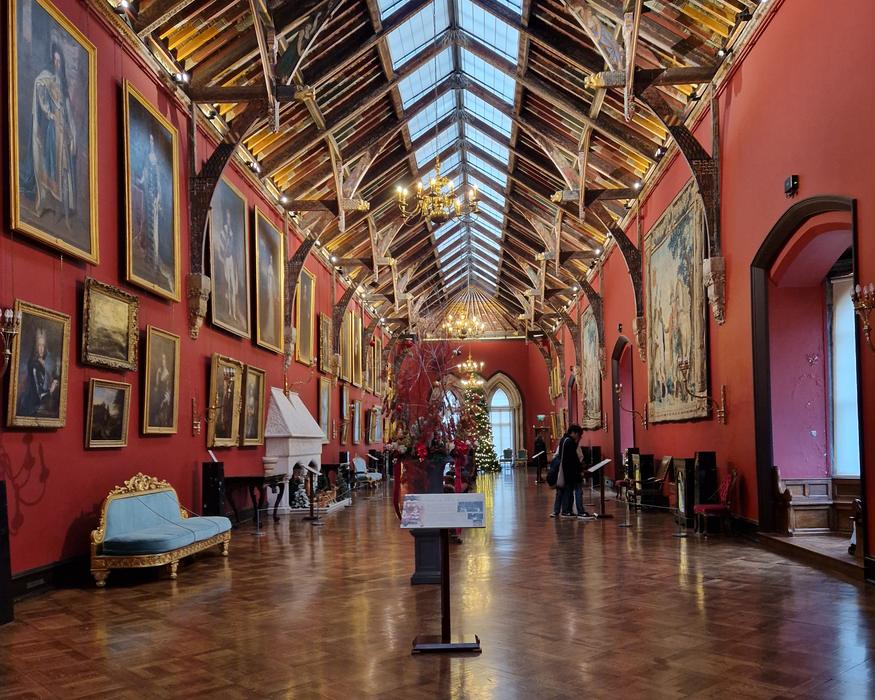Interior de la Long Gallery en Kilkenny Castle, excursión del Social Programme de Atlas