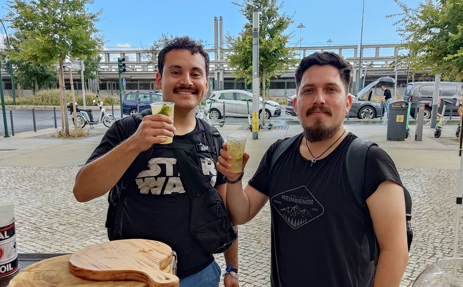 Marcelo con su amigo Luis en Rock in Rio Lisboa 2022